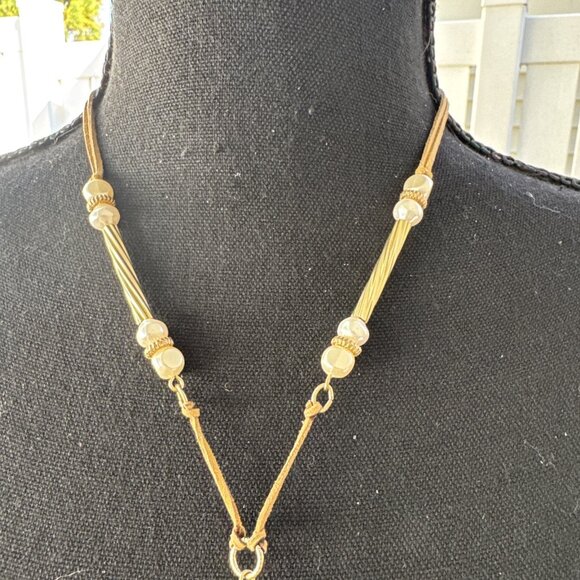 Chicos Pearl Cluster Pendant Gold Tone 17" Long Statement Necklace NEW - Picture 2 of 16